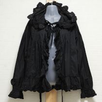 黒ハート付きローンオーバーブラウス