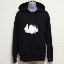 黒草原のうさぎプリントフード付きトレーナー