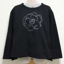 黒カメリアプリントプルオーバー
