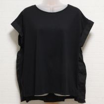 黒シアーコンビカットソー