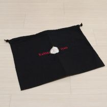 黒リボンカメリア刺繍巾着