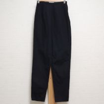 黒ブロードレギンスパンツ