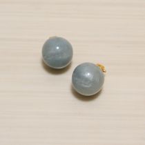 ブルーロゴ入りストーンイヤリング
