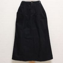 黒かつらぎ切替えスカート
