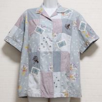 ブルーグレー勿忘草刺繍パッチワークブラウス