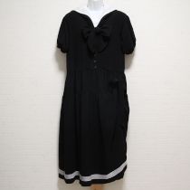 黒セーラーワンピースタイ付き