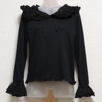 黒ローンフードカットソー