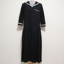 黒セーラーカットソーワンピース