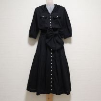 黒セーラーカラーワンピースサッシュ付き