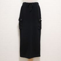 黒スウェットカーゴスカート