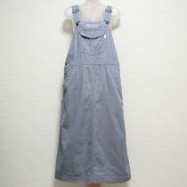 ブルーグレーロゴ刺繍サロペットスカート