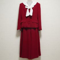 赤セーラージャケットパンツスーツ&セーラーブラウス