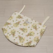 オフ白白つめ草プリントバケツバッグ