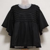 黒ピコフリルローンブラウス