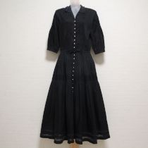 黒レース使いパールボタンワンピース