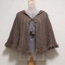 モカフード付きニットポンチョ