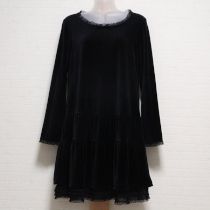 黒ドットチュール使いベロアチュニック