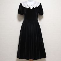 黒襟付きベルベットX’masドレス