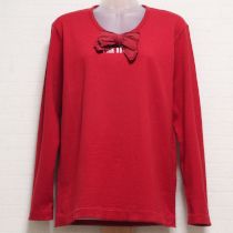 赤リボン付き長Tシャツ