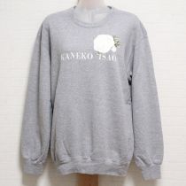 グレーカメリアプリントトレーナー