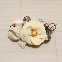 白系薔薇×小花ブーケコサージュ
