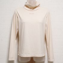 ベージュロゴ入りタートルカットソー【M】