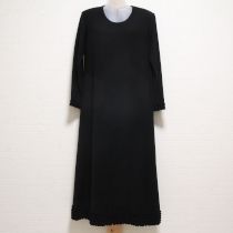黒フリル使いポリワンピース