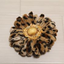 茶系レオパード柄雛菊エコファーコサージュ