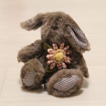 こげ茶うさぎコサージュ(雛菊)