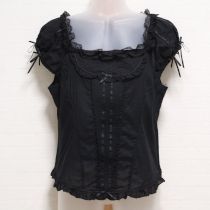 黒刺繍入りサテンリボンブラウス【M】
