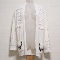 白サテンリボン使いモチーフカーディガン