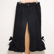 黒裾フリルリボン付きクロップドパンツ【4(L)】