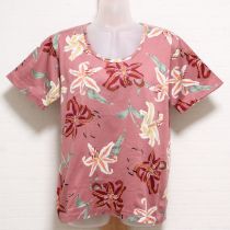 ピンクゆりプリントTシャツ