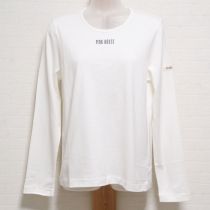 オフ白ロゴ長Tシャツ
