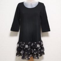 黒カメリアと香水瓶段々フリルカットソーチュニック【9号】