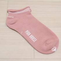 ピンクロゴ入りソックス