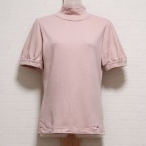 ピンクロゴ刺繍入りハイネックカットソー【4(L)】