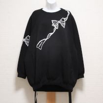 黒リボンプリントゆったりプルオーバー