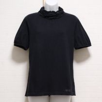 黒ドットチュール使いロゴ入りハイネックカットソー【L】
