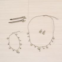 花モチーフパールビーズ4点セット
