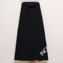 黒ロゴ入りギャルソンエプロン