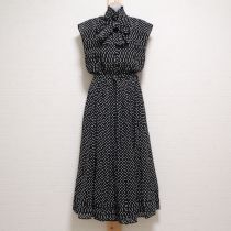 黒水玉タック入りタイ付きワンピース【3(9号)】