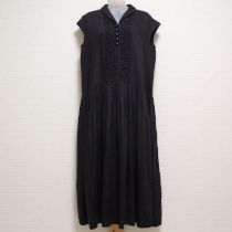 黒モチーフ&カットフリル使いワンピース【4(11号)】
