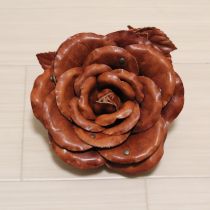 キャメル革スタッズ薔薇コサージュ