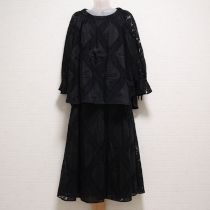 黒コットンシルクアーガイルレースブラウス&スカート