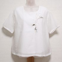 白鈴蘭刺繍ブラウス