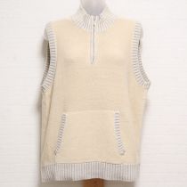 ベージュ裏起毛ロゴ刺繍ニットコンビベスト【M】