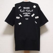 黒ロゴネーム使いTシャツ
