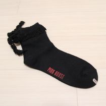 黒フリルリボン付き針抜きソックス