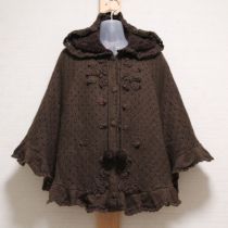 こげ茶ボア付きニットケープ